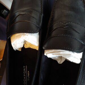 Rockport size 11M black